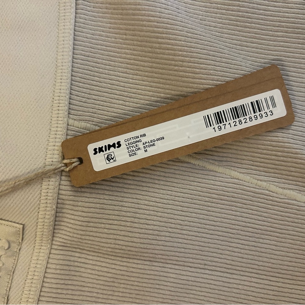 Skims leggings M - Picture 2 of 3